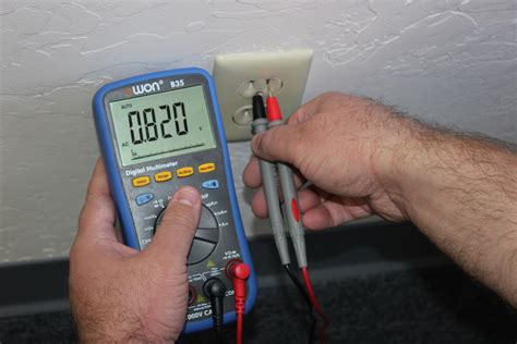 testing an outlet with a multimeter